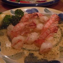Camarones al Mojo de Ajo（海老にんに