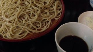 老舗の風格あるお蕎麦