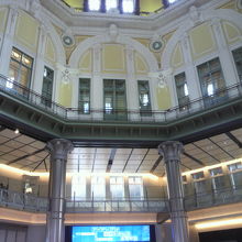 南口の地上階の上部を含めた部分です。