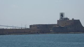 アラゴネーゼ城