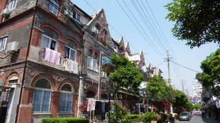 戦前ユダヤ人が多く住んでいました。