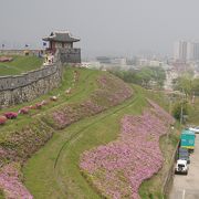 華城～４～城壁散歩「東北舗楼」