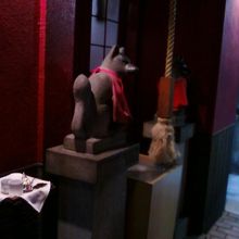 お稲荷さんでひっそりと守ってくれています。