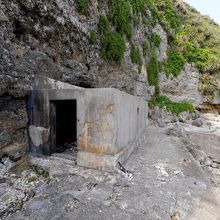 この付近に井戸があるのだと思う　わからなかった