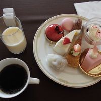 スイーツバイキング