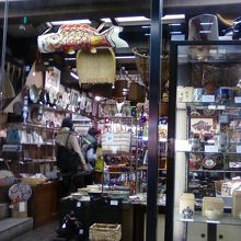 なんだｋ懐かしい店内です。