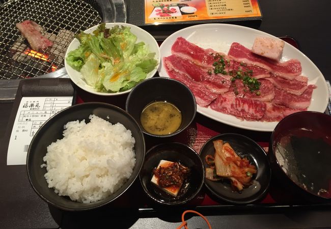 お得で美味しいランチタイム