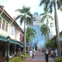 ブッソラー ストリート