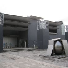 美術館の入り口