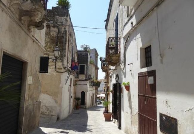 オーリア旧市街のメインストリート「ローマ通り」は美しい♪