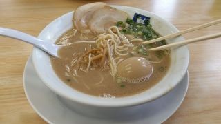 どトンコツというだけあり