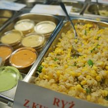 コメの料理もあり