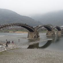 カーブがいいなあ