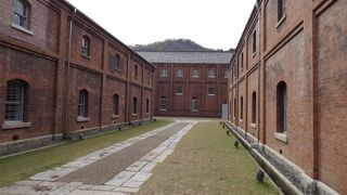 むかしの引き上げ港の面影が