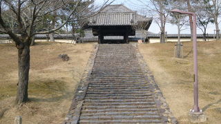 美しい空間を観ることができます