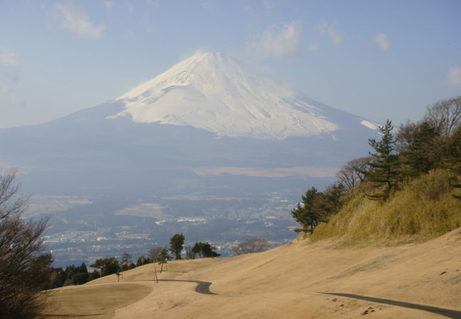 朝方霧が多いのが難点