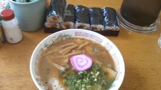 駐車場待ち必至