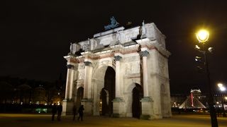 小さな凱旋門。