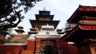 ダルバール広場のヒンドゥー教寺院