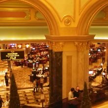 カジノの様子。