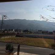 筑後地方のシンボルといえる鷹取山。