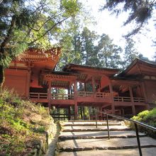 弁慶が担った場所。二つ合わせて『にない堂』