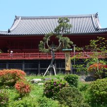 不忍池から見た寛永時　ズームアップ