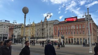 いつも混んでる