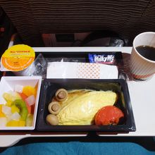 2回目の機内食