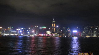 香港の100万ドルの夜景を一千万ドルにアップするイベントが無料で見られる。