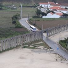 水道橋が見えます
