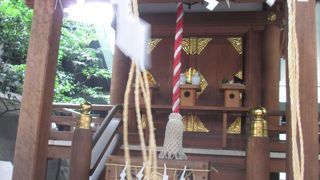 築土神社の中にある神社です