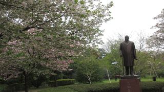 清水門の近くにあります