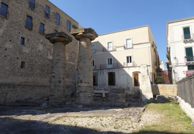 チッタ・ベッキアで唯一の古代ローマ遺跡♪