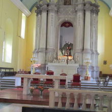 聖オーガスティン教会　　聖奥斯定教堂（龍嵩廟）祭壇。