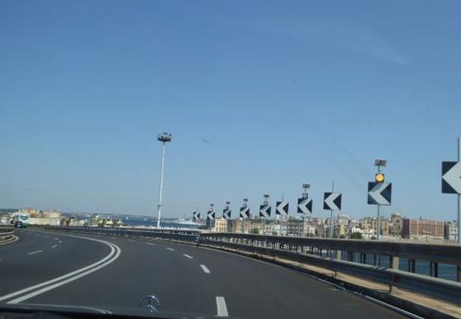 新市街側とは反対側にある工業地帯♪