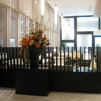 ロビーに入りました