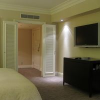 エントランスホールと客室間のドアでプライバシーを保てます