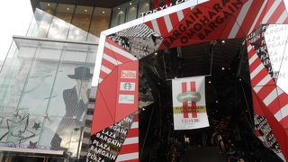 ファッションビル