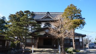 大講堂や図書館は見応えあって建物好きにはたまりません