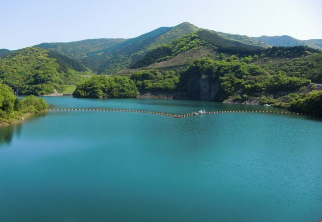 鳴淵ダム