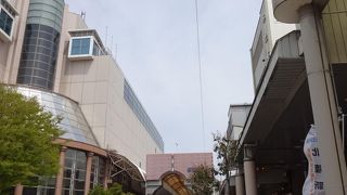 駅そばのデパートは何でもあって便利。