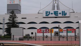 下関駅前のショッピングセンター