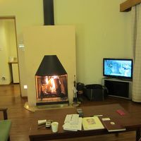 本格的な暖炉は魅力です。