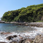 表の三つ石海岸に対して裏の番場浦海岸。でも良い感じ