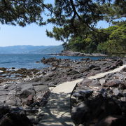 真鶴半島内で唯一海岸沿いに続いている遊歩道