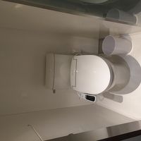 トイレはウォシュレットがありますがスペックはミニマム