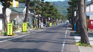 一の鳥居から二の鳥居まで