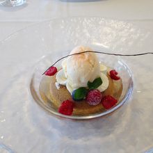 注文したサバラン