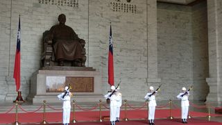 衛兵交代式はイマイチ